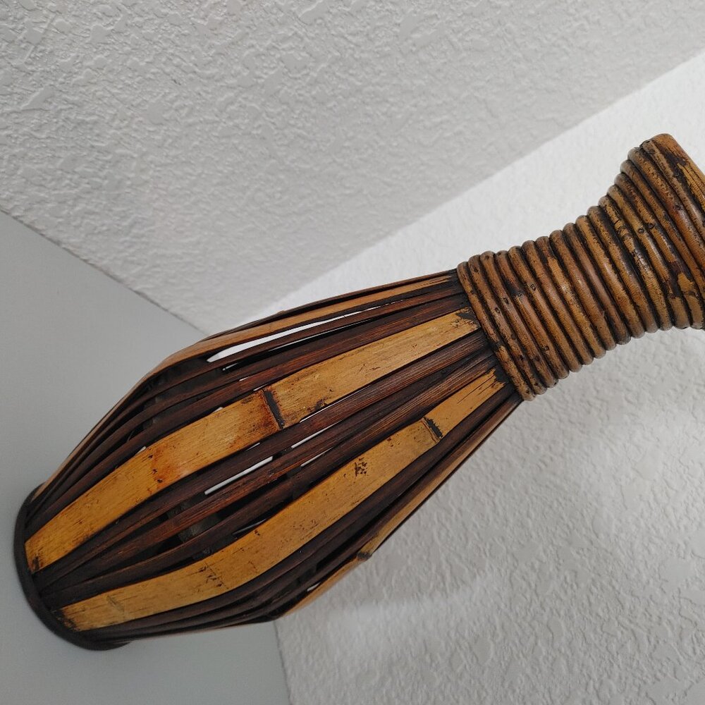 Wood Art /vase to hold dry flowers, leaf collection, grass, ... - Picture 13 of 16